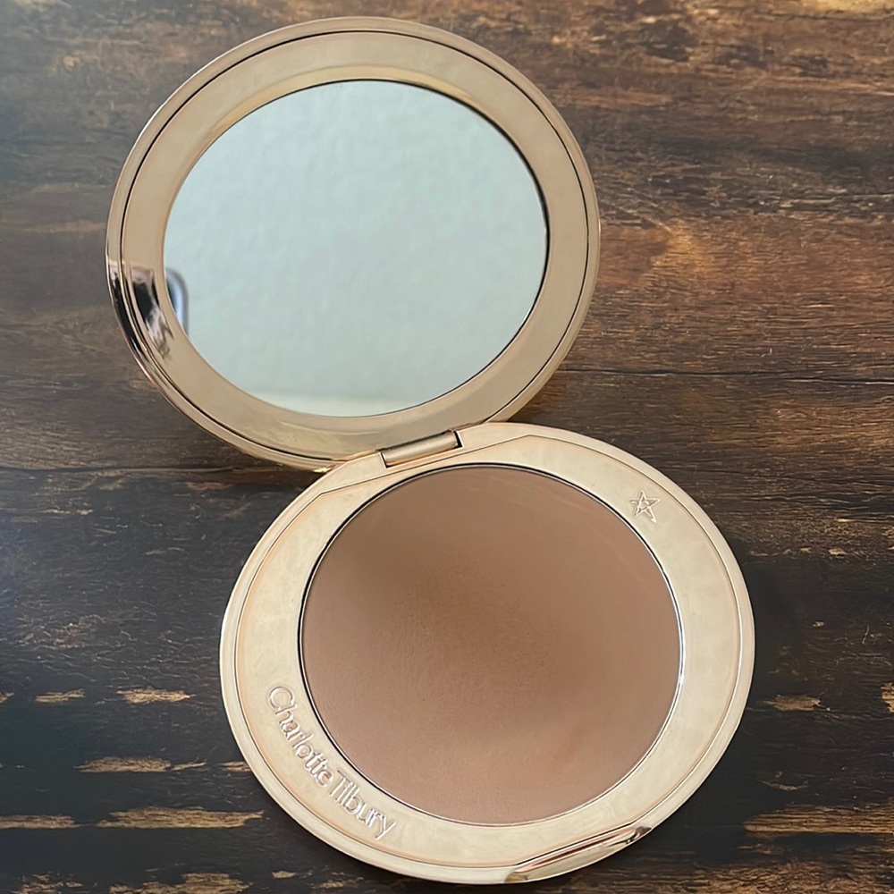 Charlotte Tilbury Airbrush Bronzer